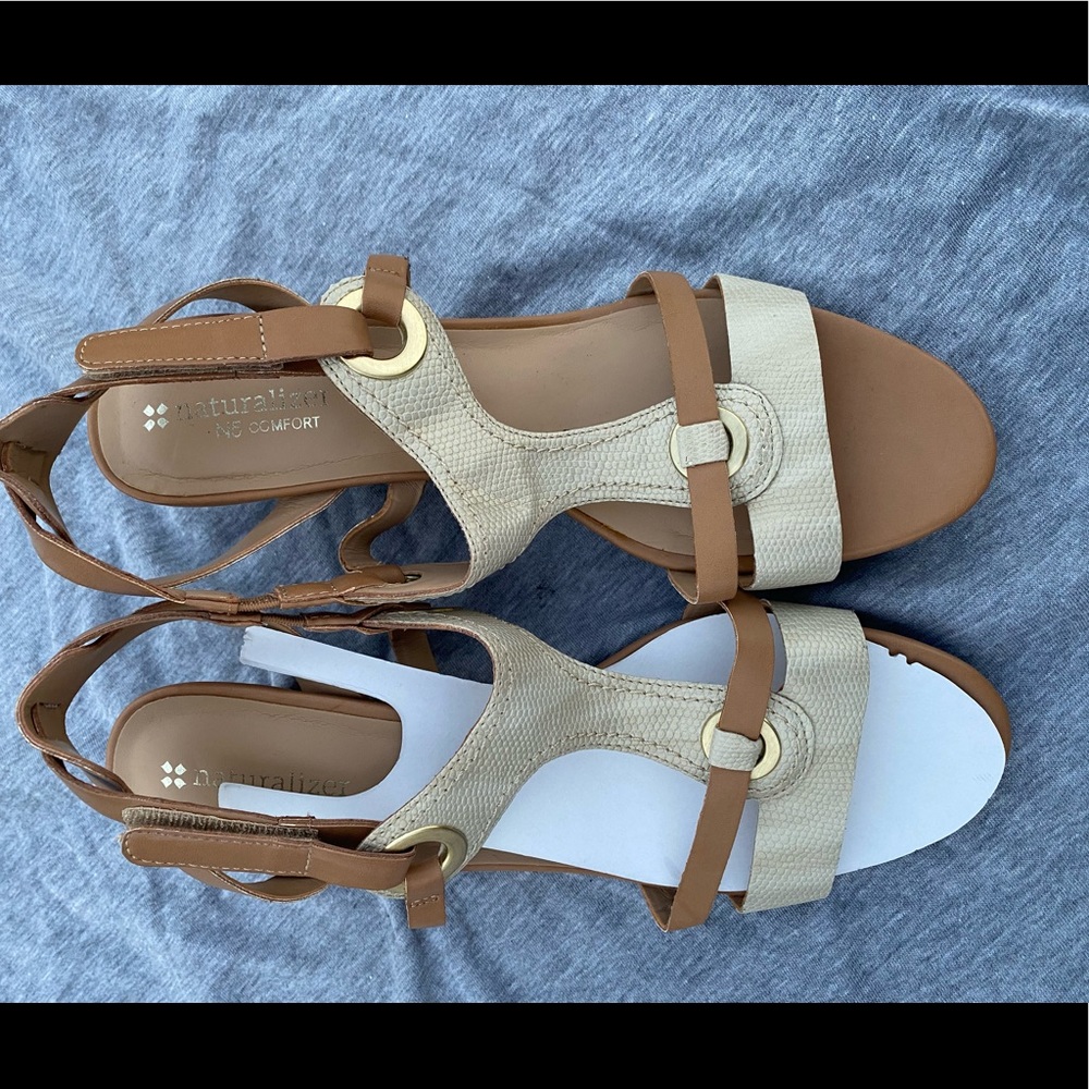Naturalizer N5 Comfort Womens 7.5 sandal